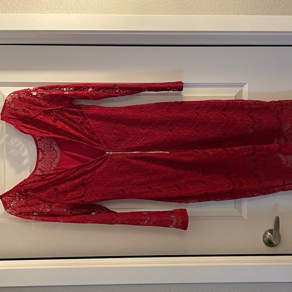 soieblu lace dress red long sleeve - Picture 5 of 5